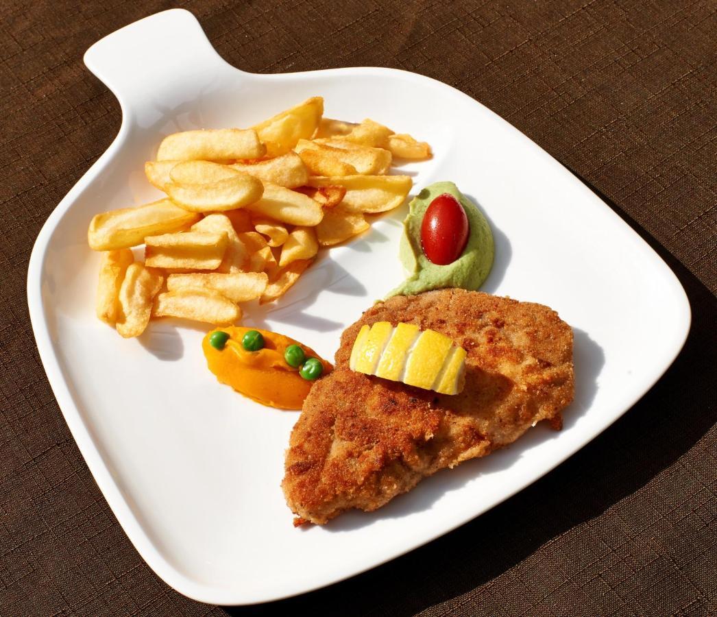Hotel Restaurant Mont Champ Du Feu 贝尔蒙特 外观 照片