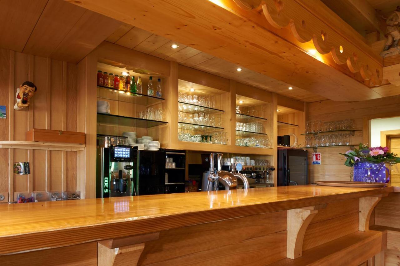 Hotel Restaurant Mont Champ Du Feu 贝尔蒙特 外观 照片