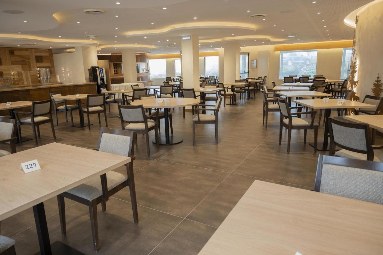 Hotel Restaurant Mont Champ Du Feu 贝尔蒙特 外观 照片